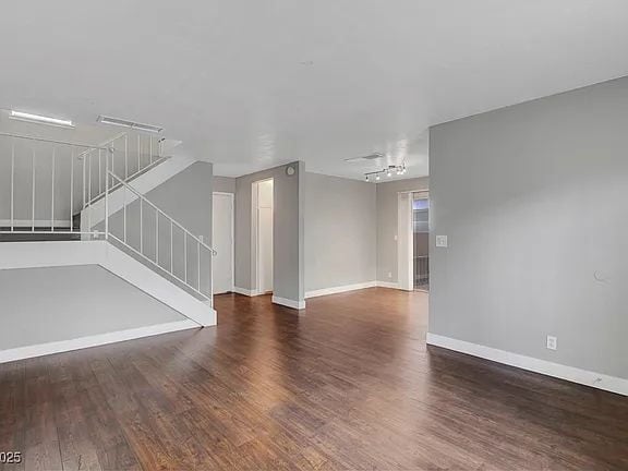 Building Photo - NO MIN CREDIT SCORE REQUIRED, BK OKAY, PAS...