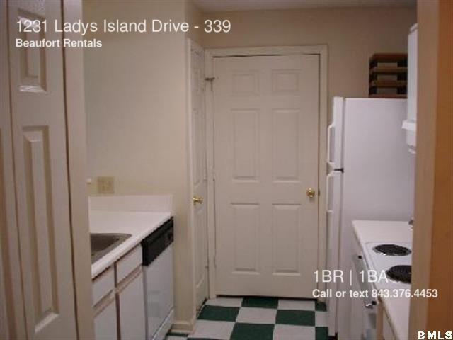 Building Photo - 1231 Ladys Island Dr