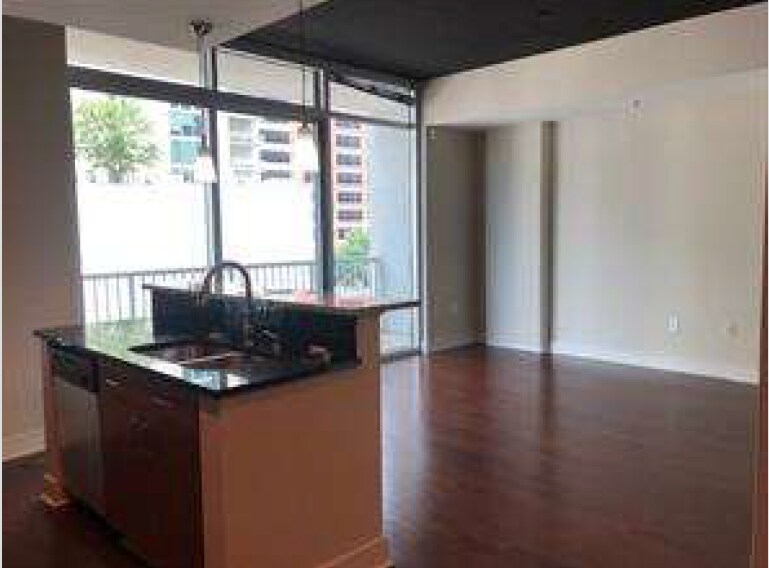 Building Photo - 44 Peachtree Pl NW