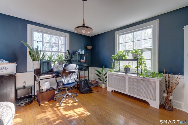 Building Photo - 59 Morris St