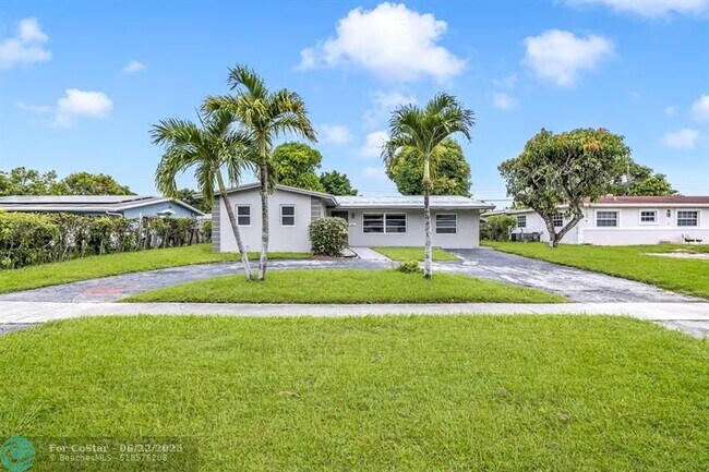 Foto del edificio - 1351 NW 54th Ave