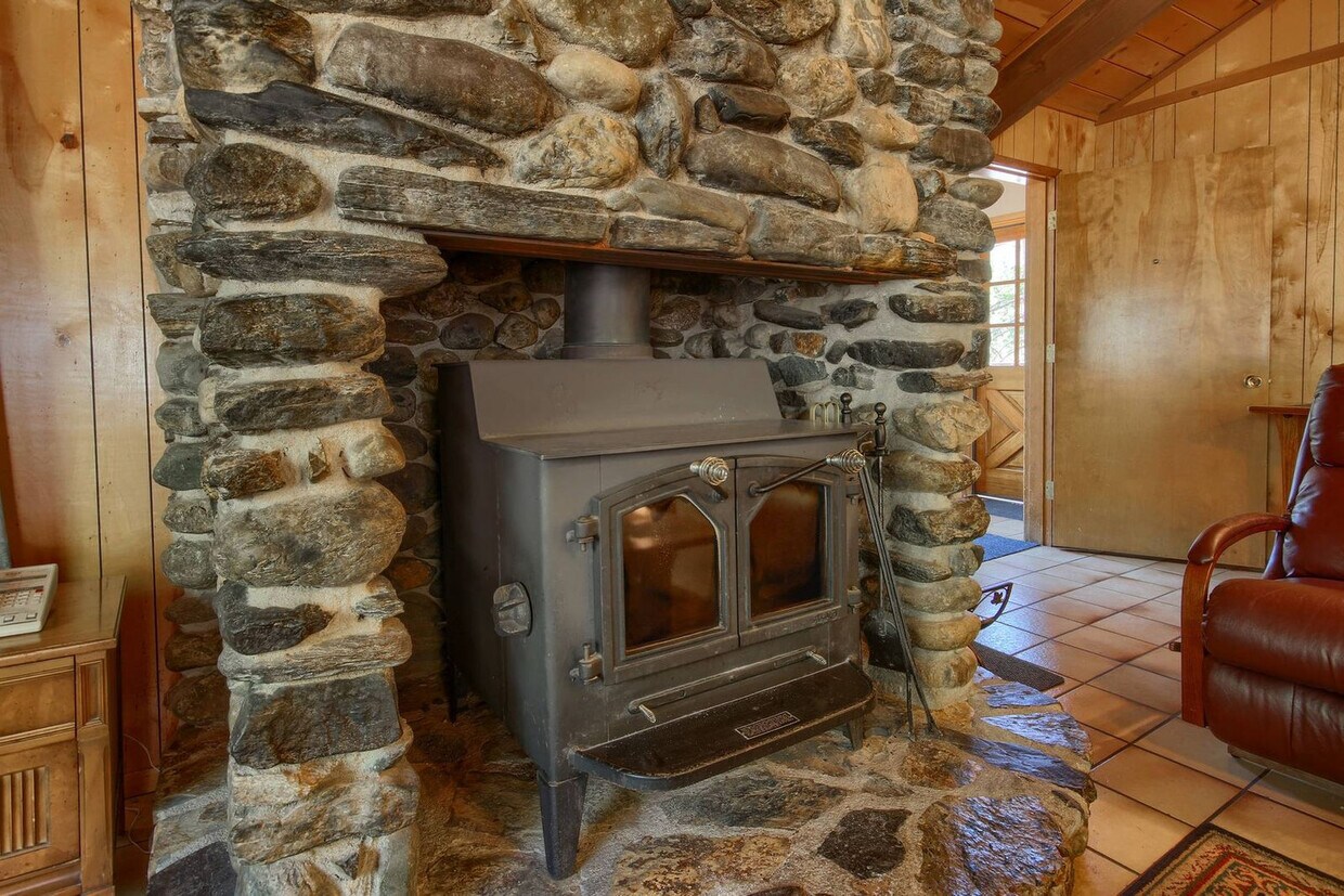 Foto principal - 8041 Chilnualna Falls Rd