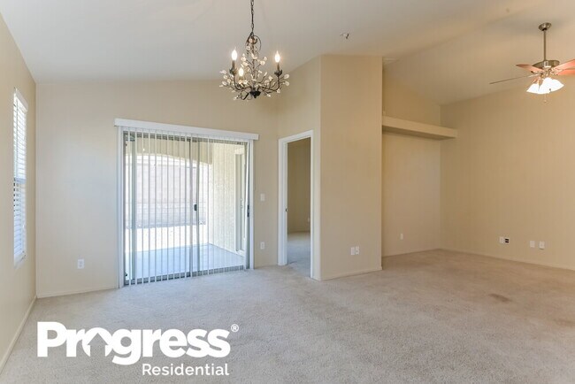 Building Photo - 7531 Little Tree Willow Dr