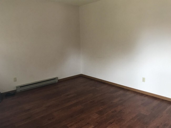 Building Photo - 607 S 7th St