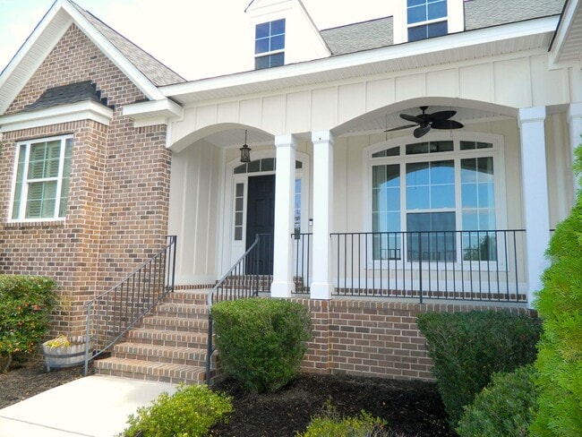 Building Photo - 4108 Dewaal St