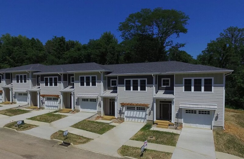 Primary Photo - 4342 N Cypress Ln