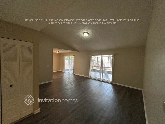 Building Photo - 4038 Forecast Dr