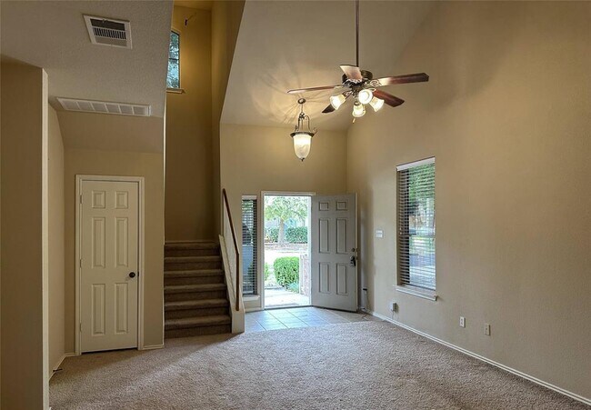 Building Photo - 10214 Maydelle Dr