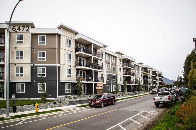Building Photo - Timber Terrace