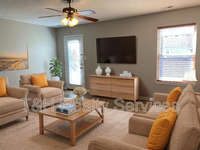 Foto del edificio - 1647 Sweetwater Ln
