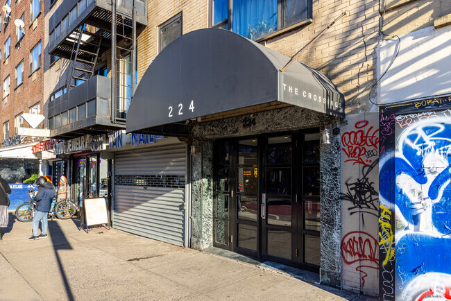 Building Photo - 132 Avenue C