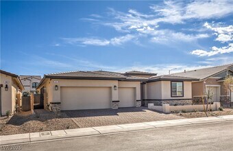 Building Photo - 497 Chestnut Falcon Ave