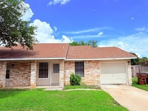 Building Photo - 1215 Ridgemont St