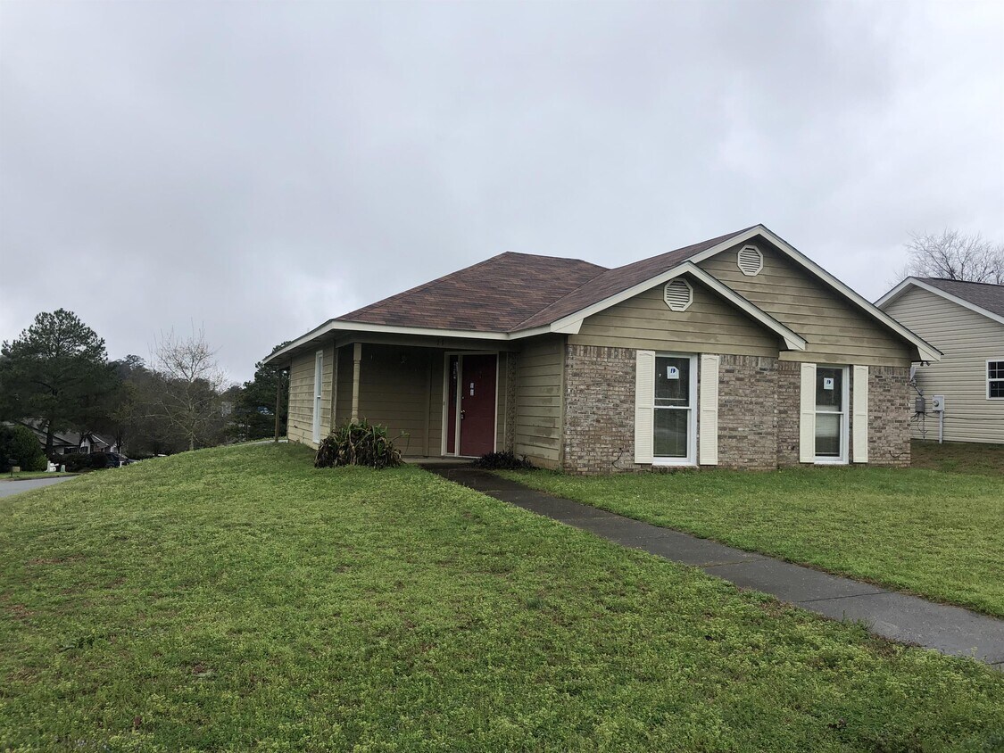 871 Chesapeake Way, Columbus, GA 31907 House for Rent in Columbus, GA