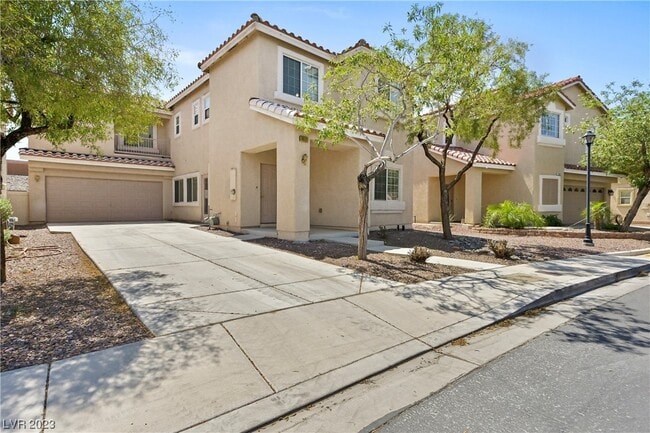 Building Photo - 8831 Red Fox Dr