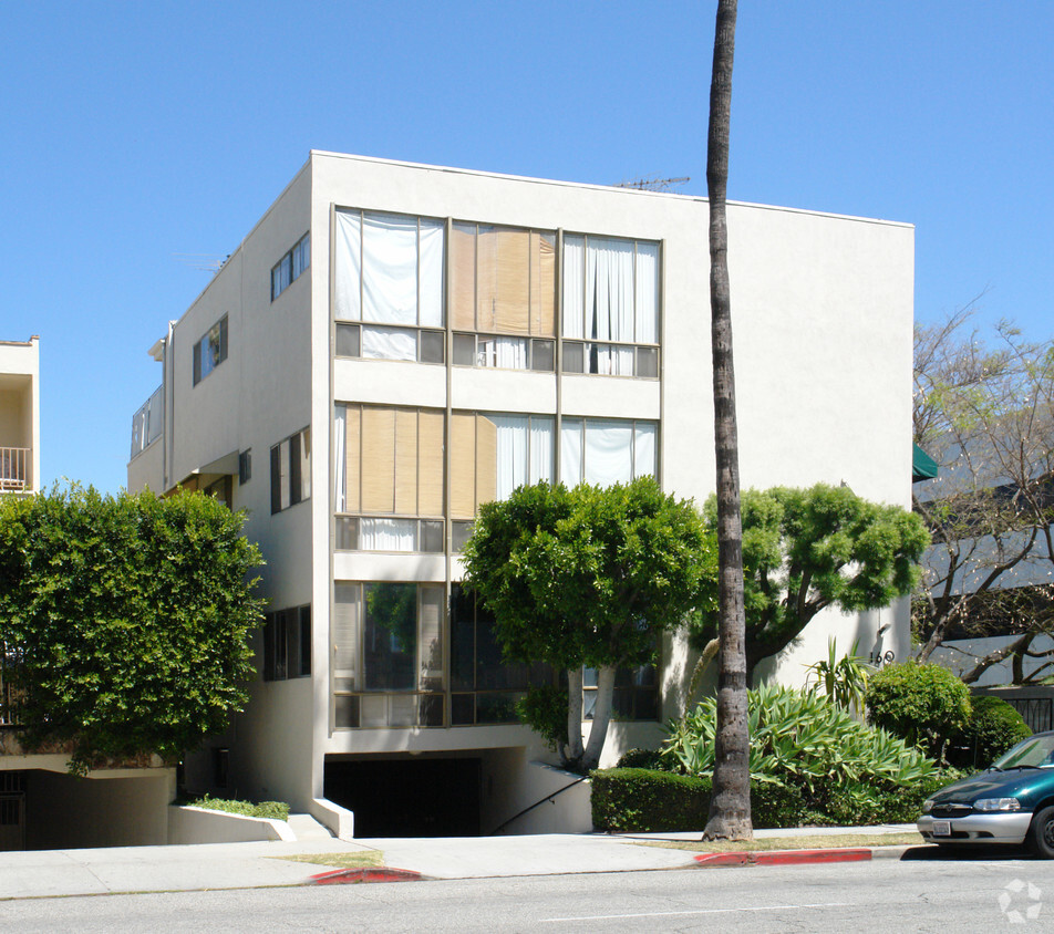Primary Photo - The Wilshire Crescent