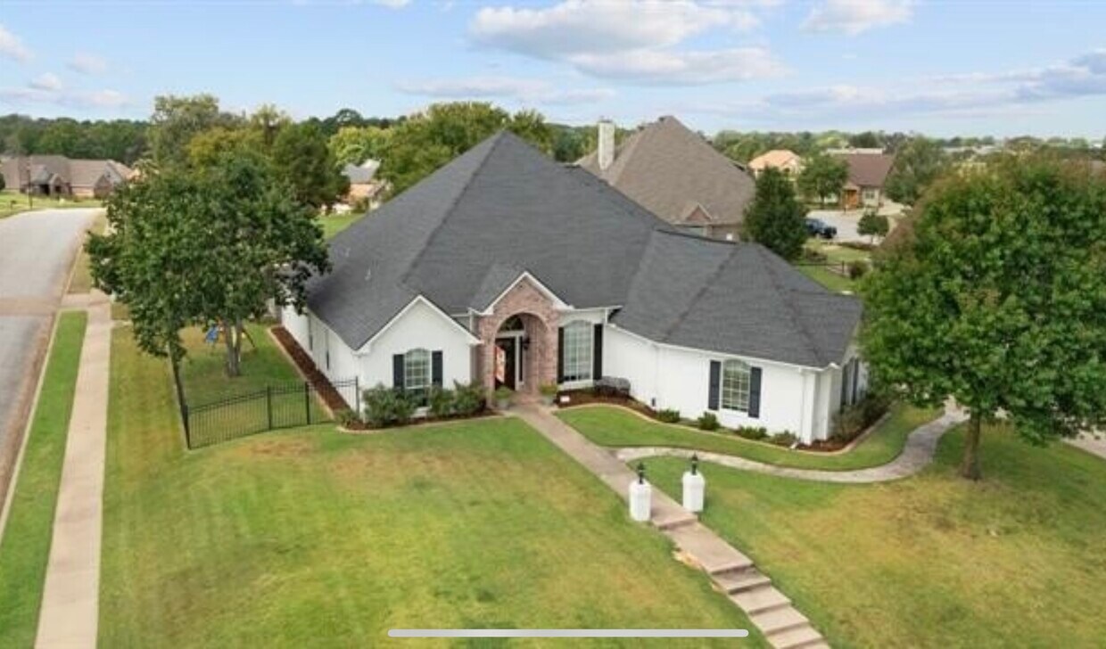 1412 Camden Court, Lindale, TX 75771 House Rental in Lindale, TX