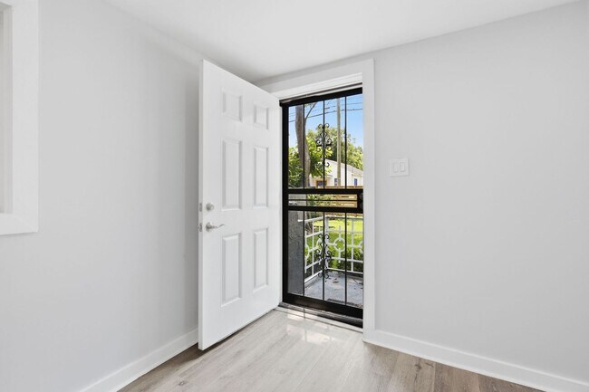 Foto del edificio - West Nashville Rental