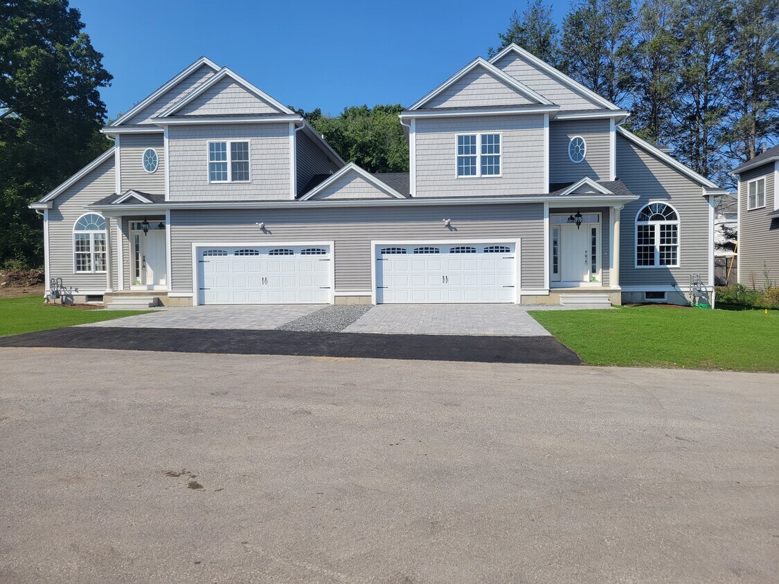 Primary Photo - 6 Kiara Dr