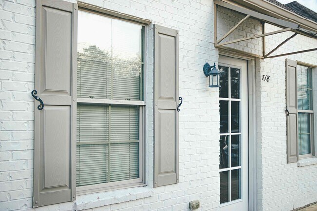 Building Photo - 718 Tech Dr