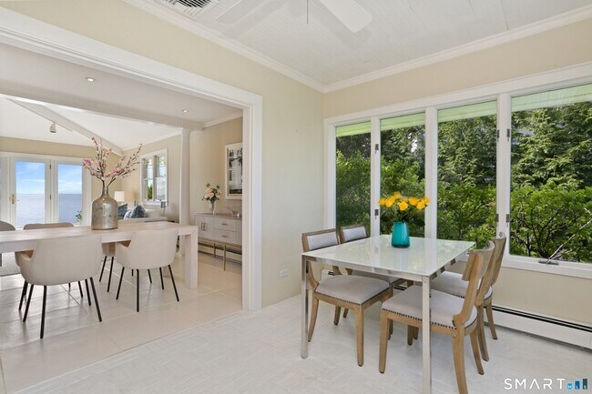 Foto del edificio - 34 Shorehaven Rd