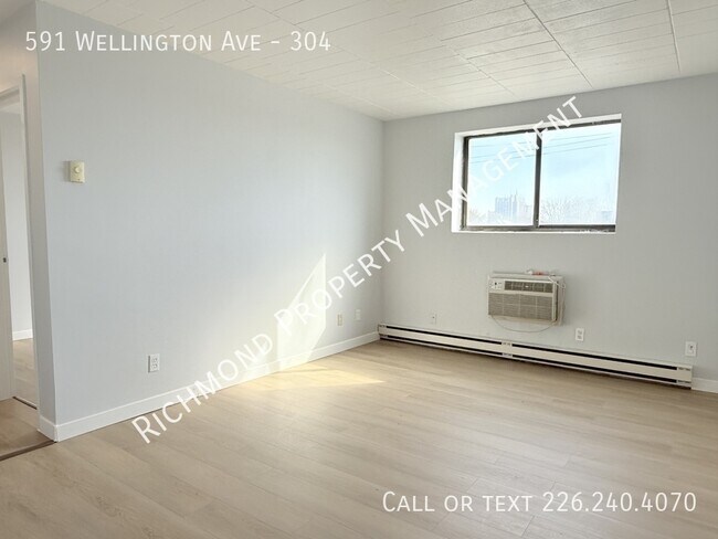 Photo du bâtiment - 591 Wellington Ave