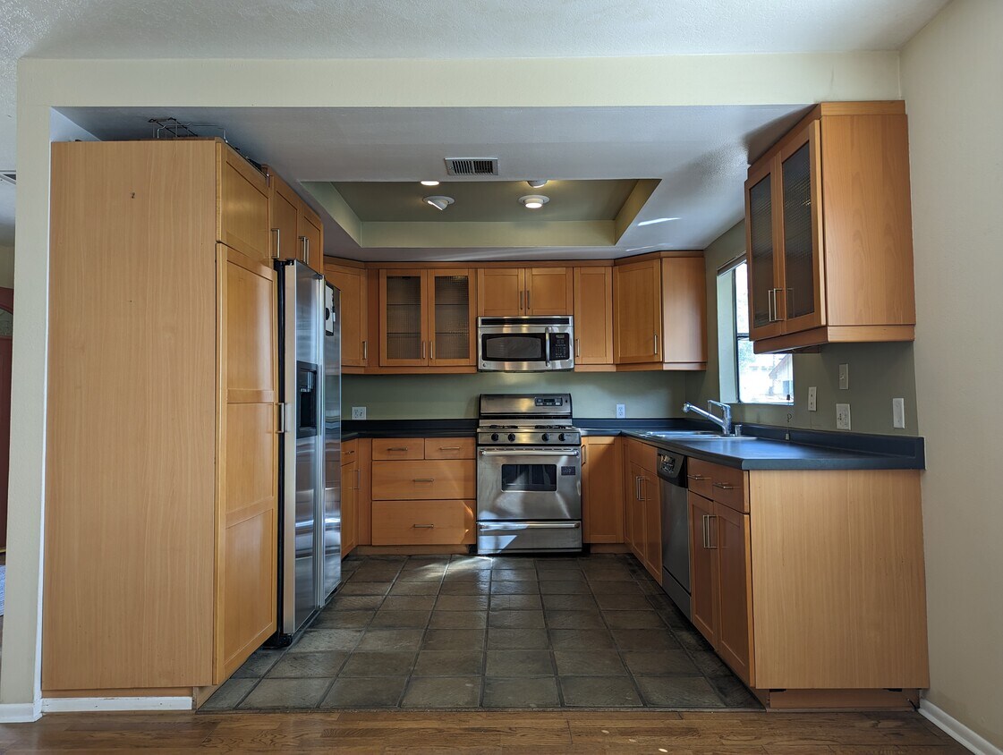 23586 Ehlers Dr, Chatsworth, CA 91311 House Rental in Chatsworth, CA