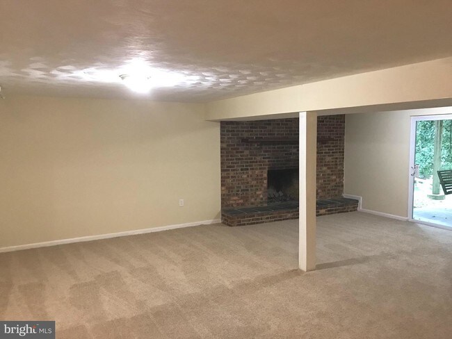 Foto del edificio - 3048 Eutaw Forest Dr