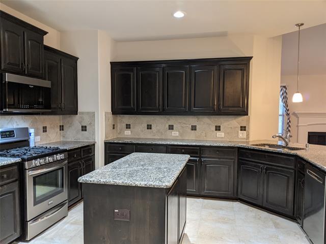 Foto del edificio - 209 Meadows Dr