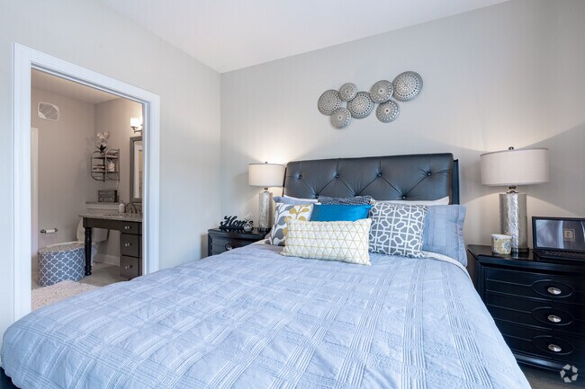 El Monroe: 2BR, 2BA - Marshall Springs at Gayton West