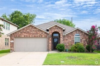 Building Photo - 901 Kiowa Dr