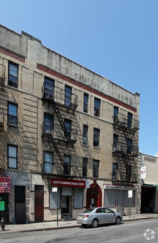 Building Photo - 2321 Hughes Ave