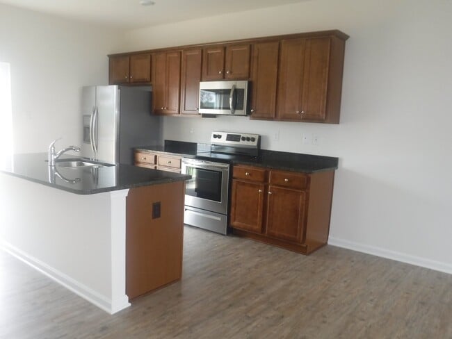 Building Photo - 202 Magellan Dr