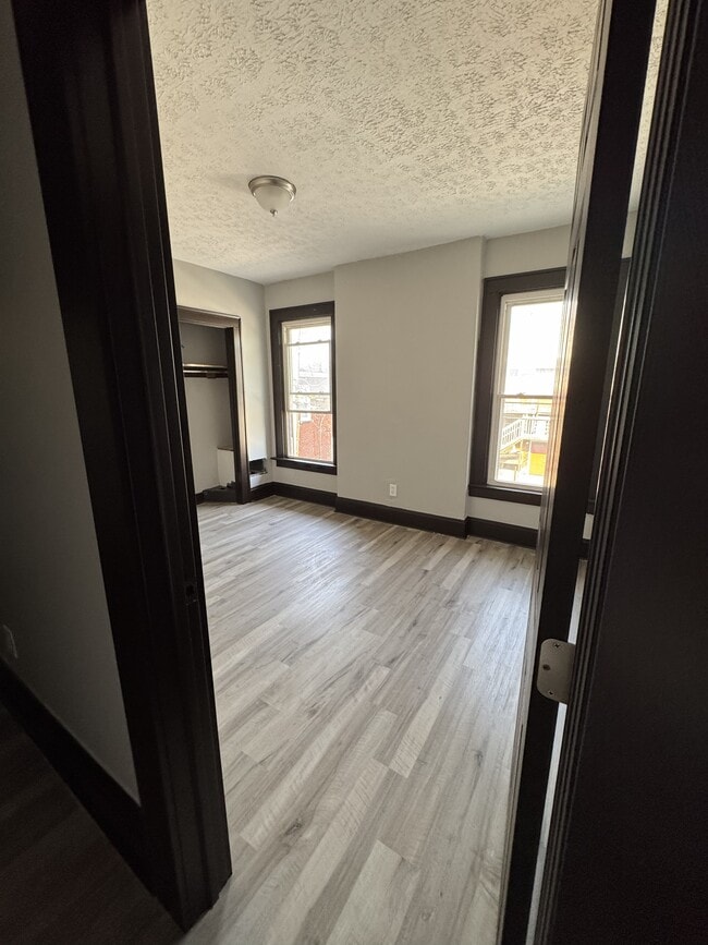 Foto del edificio - 333 E 18th Ave