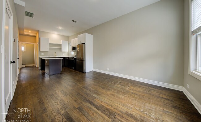 Foto del edificio - 1138 W Wellington Ave