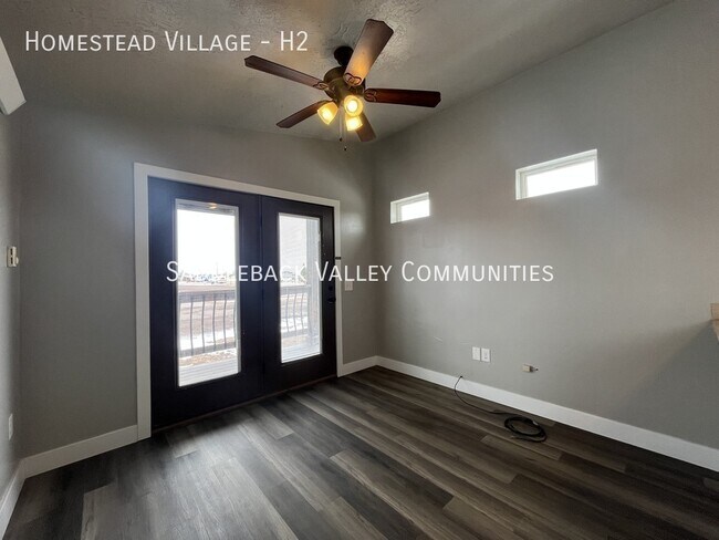 Foto del edificio - Homestead Village -H2