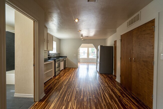 Foto del edificio - 116 NW 31st St