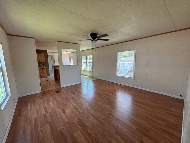 Foto del edificio - 10111 Piney Creek Ct