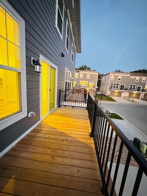 Building Photo - 9327 Benton Dr