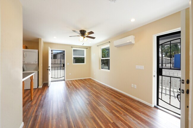 Building Photo - 1175 Campbell Way