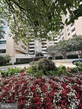Building Photo - 4601 N Park Ave