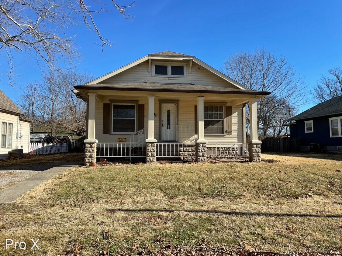 Primary Photo - 4 br, 2 bath House - 503 S Elm