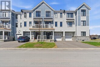 Building Photo - 22 Stitch Mews