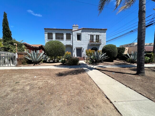 Foto del edificio - 1874 S Redondo Blvd