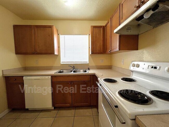 Foto del edificio - 966 22nd Ave S