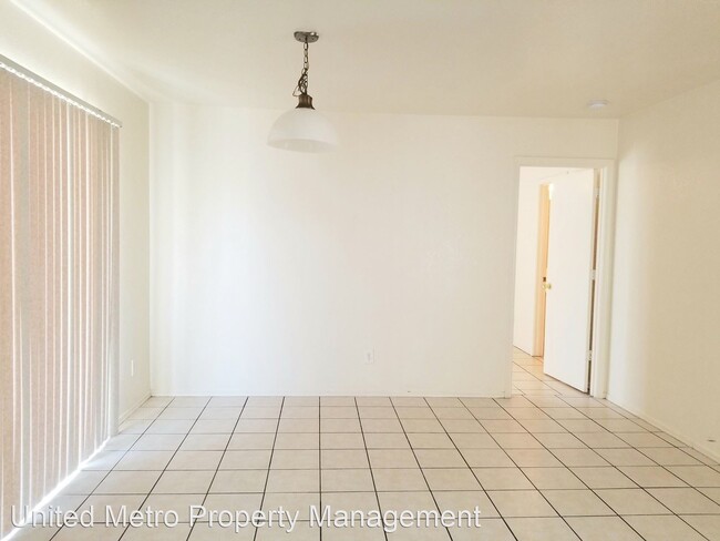 Building Photo - 3 br, 2 bath House - 7395 W. San Miguel Ave