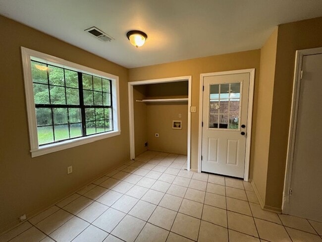 Foto del edificio - Renovated 3 Bedroom 1 Bath Home for Rent!