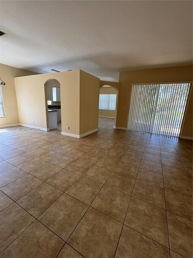 Foto del edificio - 12860 SW 51st St