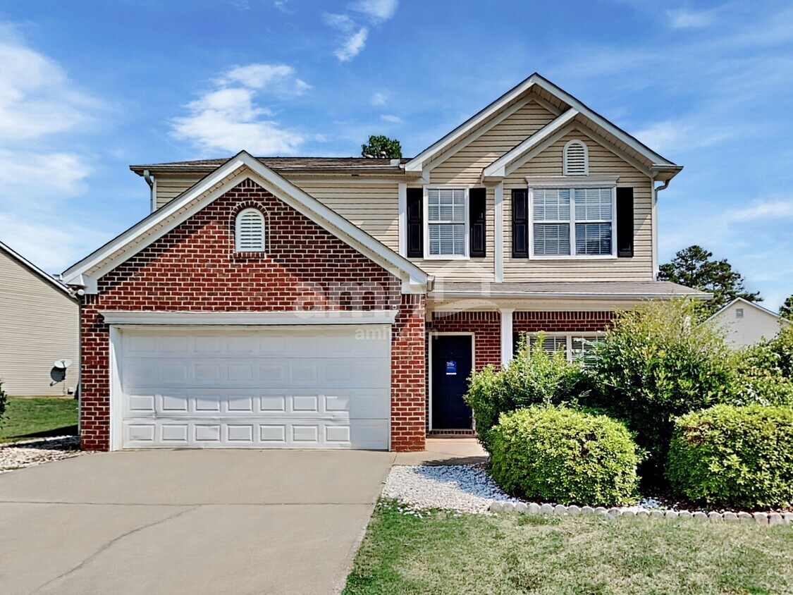 Primary Photo - 240 Winthrop Ln