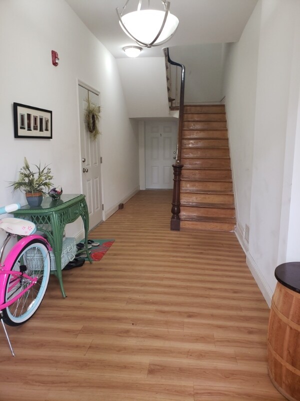 323 N St Unit 3, Millersville, PA 17551 Room for Rent in